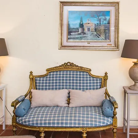 Bastide Saint Esprit In The Provencal Hinterland *