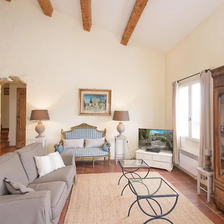 Bastide Saint Esprit In The Provencal Hinterland Draguignan
